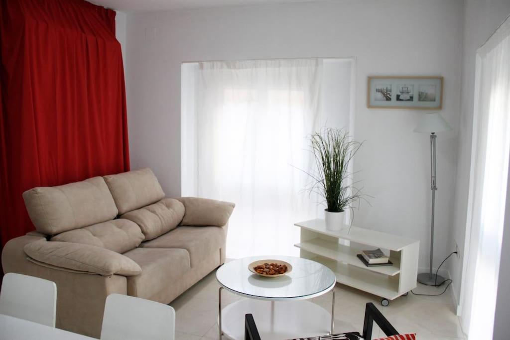 Cosy Apartment / Literally At The Foot Of Alhambra 그라나다 외부 사진